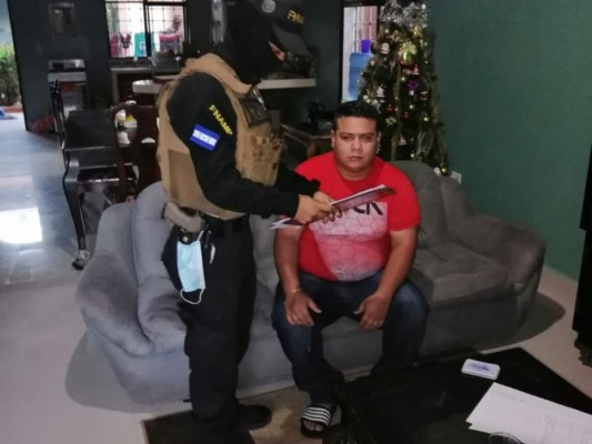 En lujosa vivienda hallan a presunto coordinador de sicarios de la Mara Salvatrucha