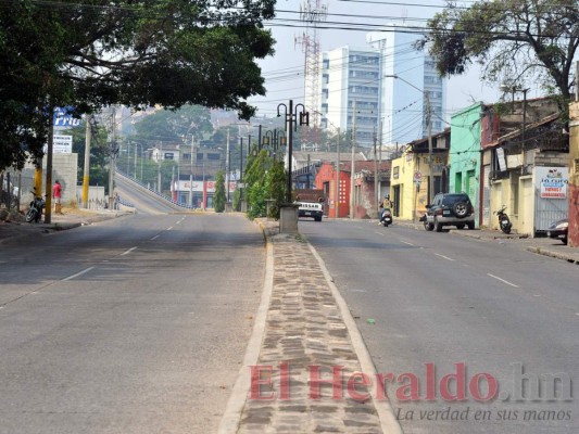 Los capitalinos en medio del Covid-19, unos acatan medidas, otros las ignoran