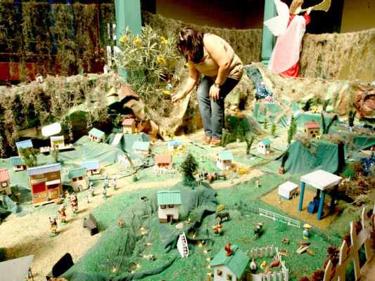 Nacimiento en las entrañas de la historia