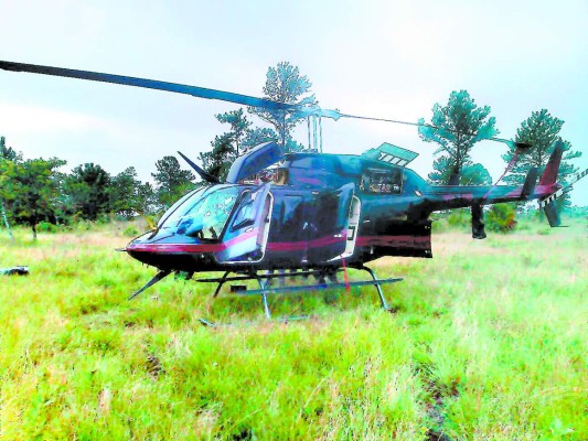 A Tegucigalpa traen helicóptero
