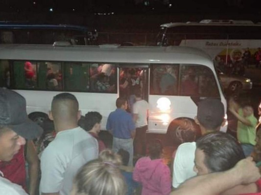 Las primeras imágenes que deja la caravana de hondureños que partió hacia EEUU