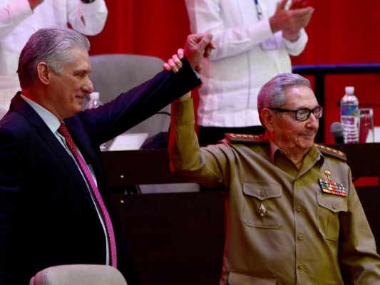 Díaz-Canel sucede a Castro al frente del Partido Comunista en Cuba&nbsp;&nbsp;