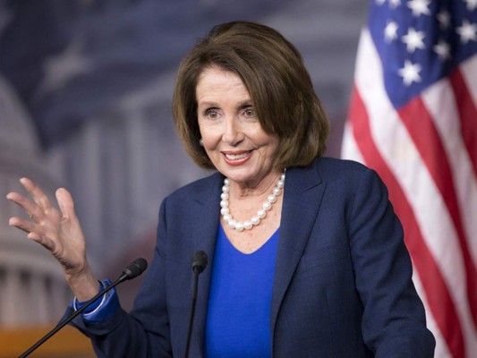 Nanci Pelosi visitará Honduras para hablar de corrupción y migración