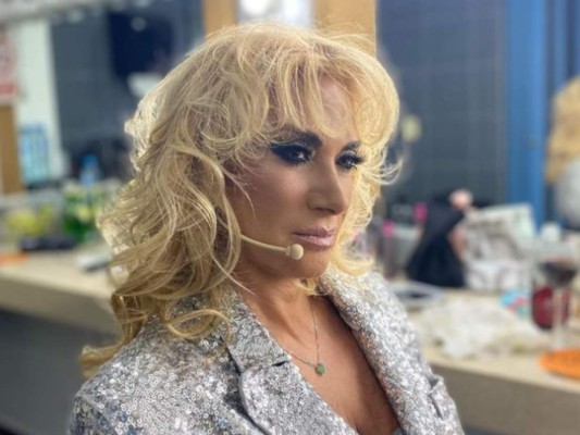 'Ya no tarda en morirse': Se viraliza comentario de Adela Micha sobre Silvia Pinal (VIDEO)