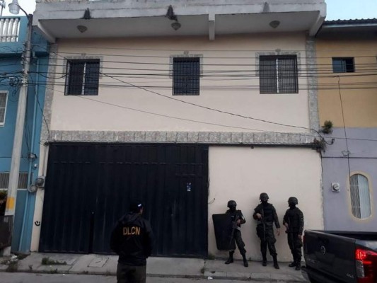 Ejecutan operación Alquimia contra traficantes de drogas sintéticas en la capital