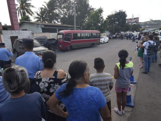 FOTOS: Escena del crimen contra conductor acribillado en Las Brisas