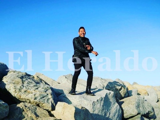 Carlos Alberto Johnson, un ejemplo de superación y talento catracho en EE UU