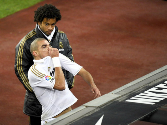 'Pepe, asesino, asesino...”, gritó el Camp Nou