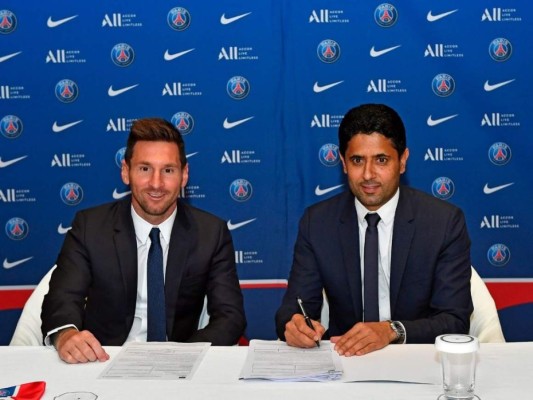 Video: Así firmó Lionel Messi su contrato con el PSG por dos temporadas