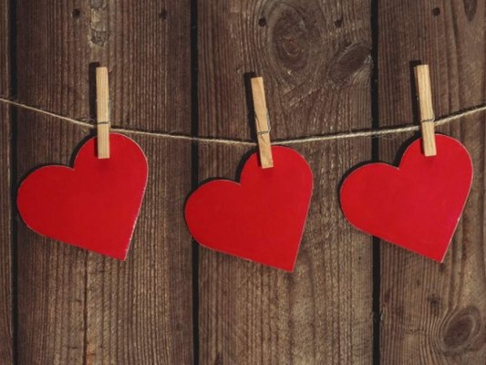 Toda relación de pareja sana tiene un tercer implicado ¿Será correcto?