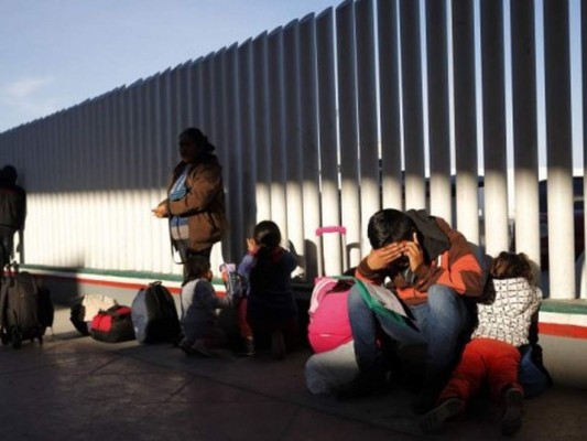 Congreso de Estados Unidos aprueba 4,600 millones de dólares para atender migrantes en la frontera