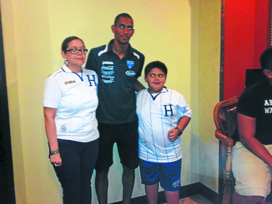 Gol panameño se celebró con todo en Honduras, luego volvió la calma