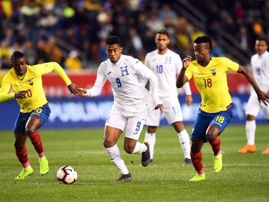 El partido amistoso entre Honduras y Ecuador en siete fotografías