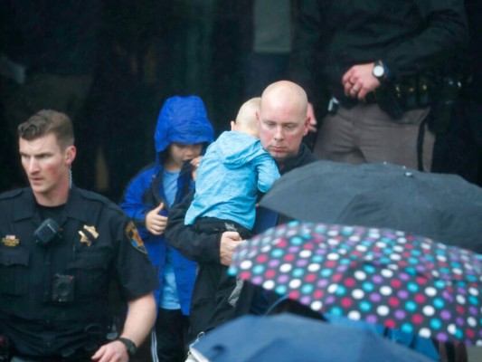 Investigan matanza en escuela en Colorado, Estados Unidos