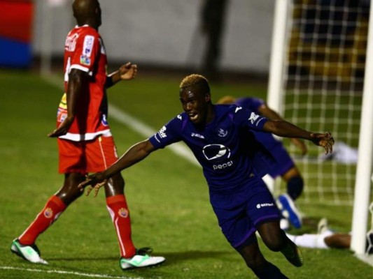 EN FOTOS: Los mejores momentos de Rubilio Castillo con la camiseta del Motagua