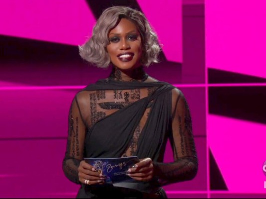 FOTOS: Los mejores looks de los premios Emmy virtuales