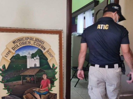 Copán: Acusan a alcaldesa de Dolores por malversación de seis millones de lempiras