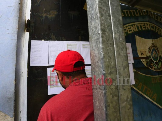 FOTOS: Así amaneció el centro penal de Tela tras brutal masacre
