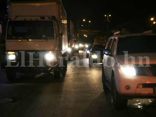 Sigue el tráfico infernal en la salida al sur de Tegucigalpa