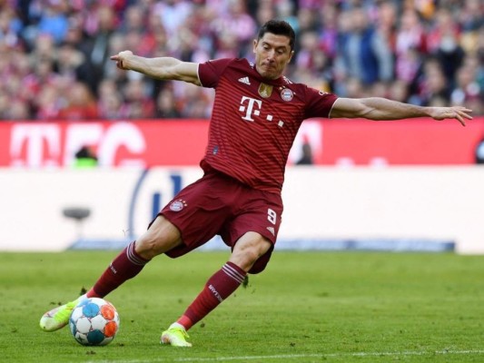 Lewandowski sigue líder destacado en goleadores de Bundesliga  