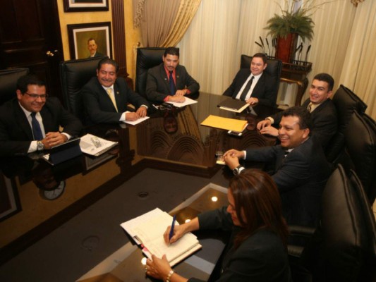 Exconcejal Celino Aguilera se presentará ante Juzgados en materia de Corrupción