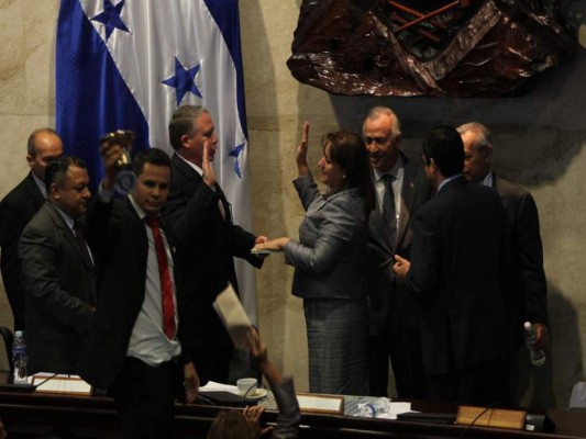 FOTOS: Los momentos más polémicos de los diputados en el Congreso Nacional