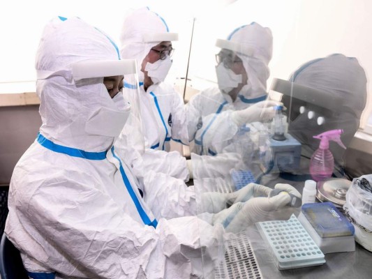 Bajan por segundo día los casos nuevos del coronavirus de Wuhan &nbsp;