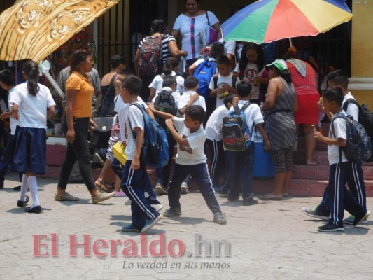 Centros educativos de Choluteca se quedan sin las 'aulas recurso”