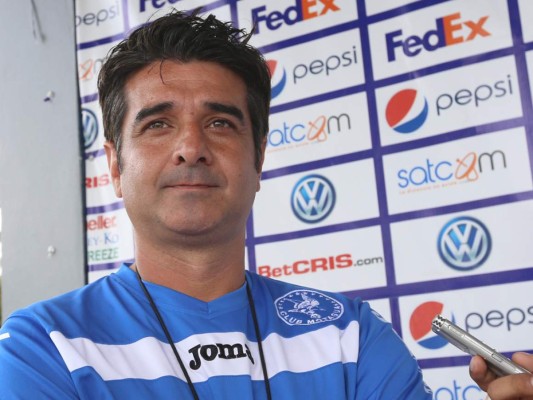 Diego Vazquez va por su tercer título como técnico de Motagua