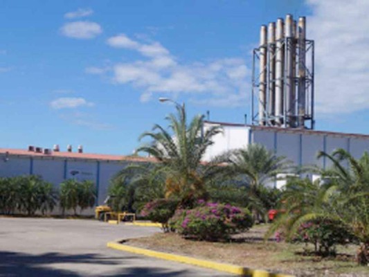 FMI, preocupado por L 11,100 millones de deuda de ENEE