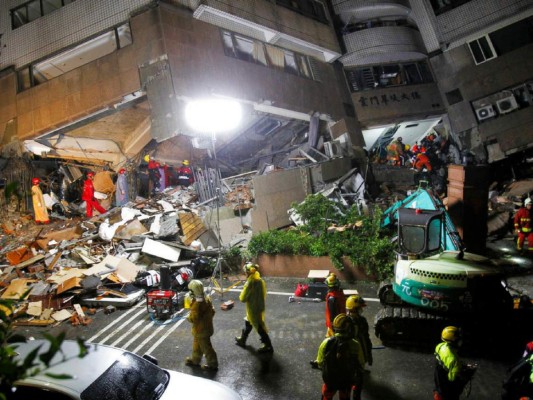 Los fotos más impactantes que dejó el sismo en Taiwán