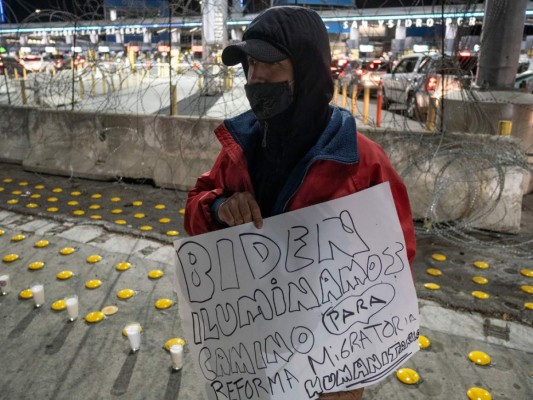 Juez atrasa la medida de Biden de suspender las deportaciones por 100 días&nbsp;&nbsp;