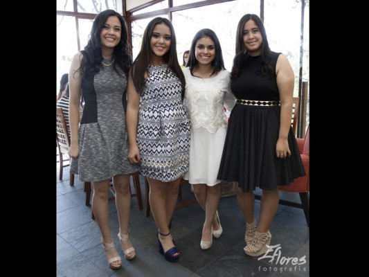 Tarde de recuerdos para los seniors de la International School