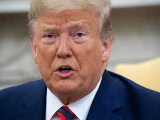 Gobernador de banco central iraní cuestiona sanciones de EE UU