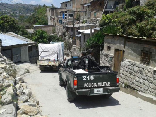 Honduras: Militares mantendrán presencia permanente en lugares asediados por pandillas