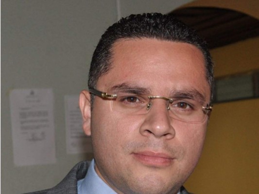 David Chávez: 'Revisión constante de policías debe fortalecerse”