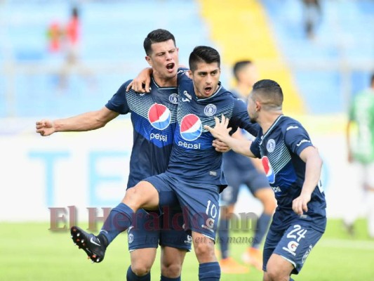 El homenaje a Chelato, Mayorquín comiendo tajaditas; el enfado de Diego y el cariñito de Vargas a Mario