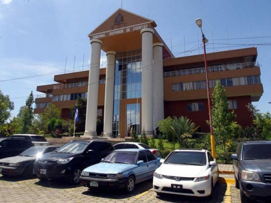 Detectan desfalco de 227 millones de lempiras en alcaldía de La Ceiba