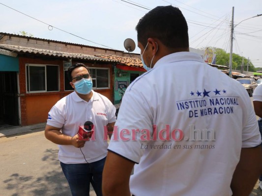 La travesía de hondureños que planean ir a vacunarse a El Salvador (FOTOS)  