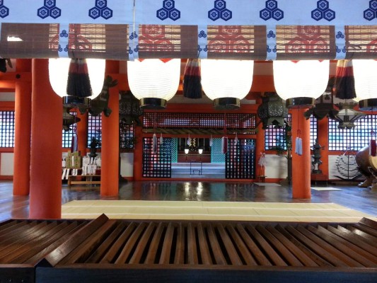 En la tierra de los ocho millones de dioses