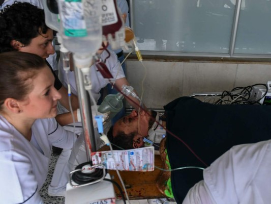 Rescatan a un sexto sobreviviente en accidente de avión en Colombia