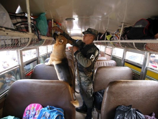 Hasta tres horas de espera para viajar en buses interurbanos de la capital de Honduras