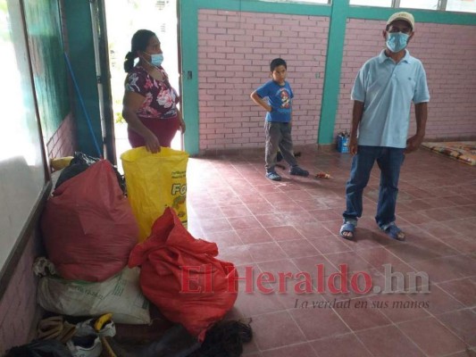 Unas 18,779 familias siguen ubicadas en los albergues