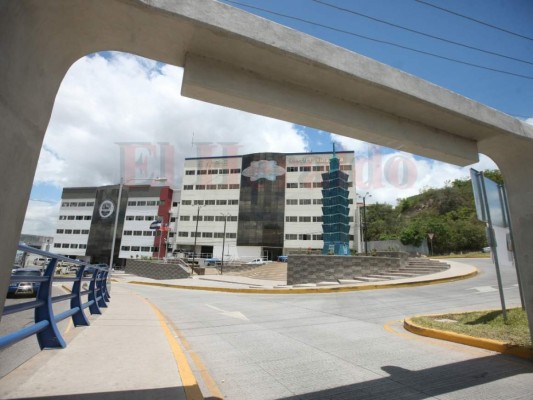 Más de 16 millones de lempiras para tapar compra de software de ENEE