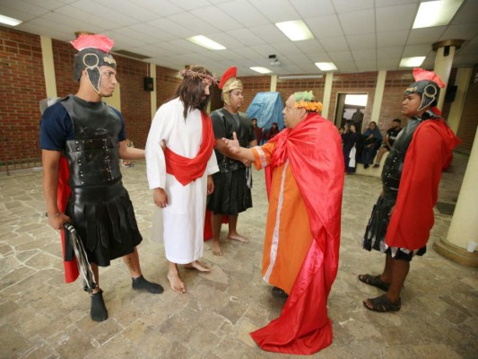 Inician los ensayos de la obra 'El mártir del Gólgota”
