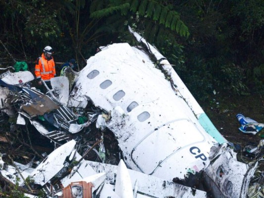 Tumiri era mecánico del avión boliviano que se estrelló el 28 de noviembre de 2016 cerca de Medellín en el que viajaba el equipo brasileño de fútbol Chapecoense. En esa tragedia murieron 71 de los 77 pasajeros. Foto: AP