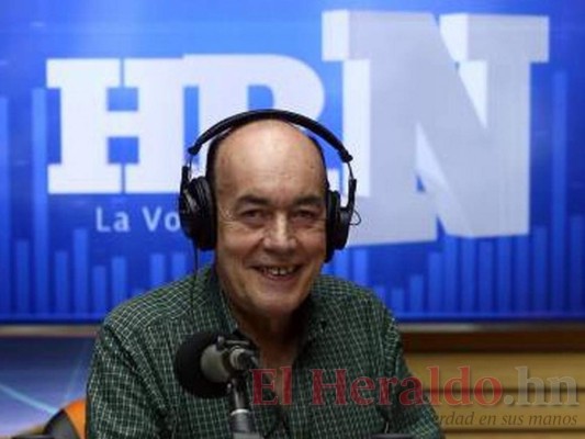 Julio César Núñez: 'Empecé la escuela sabiendo leer y escribir...”