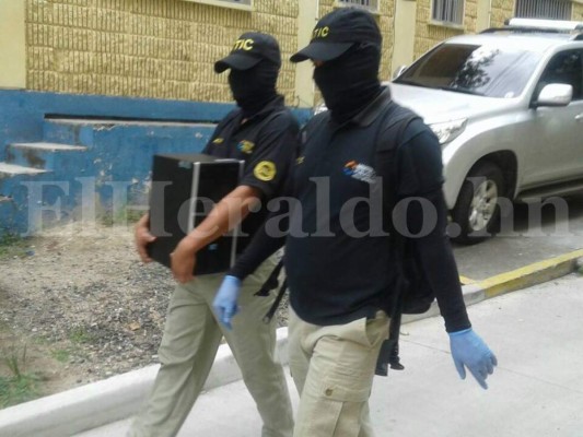 Intervienen la Secretaría de Seguridad en busca de documentos por actos corrupción