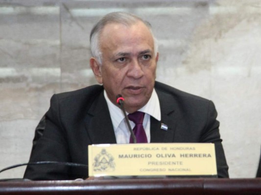 Mauricio Oliva se reunirá con sectores para consensuar la consulta