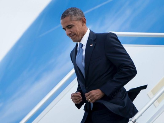 Obama comenzó en Atenas última gira oficial de su mandato